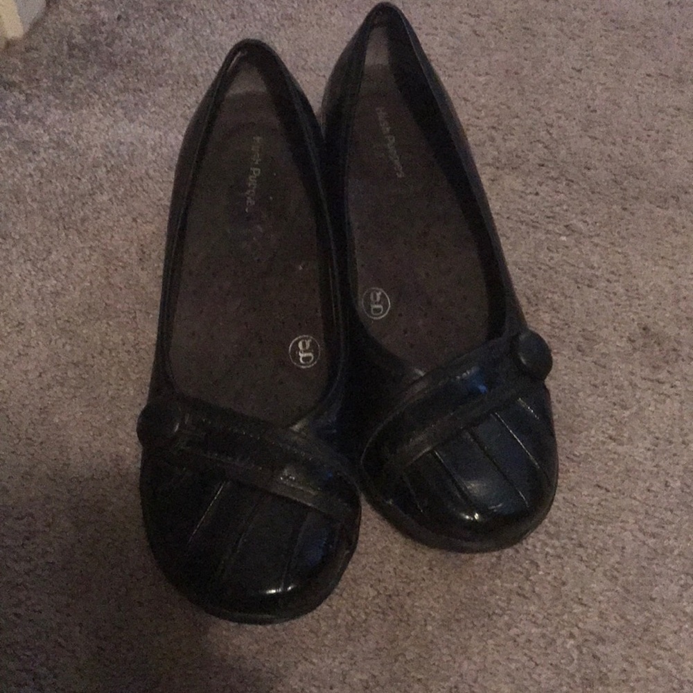 Hush puppies black wedge